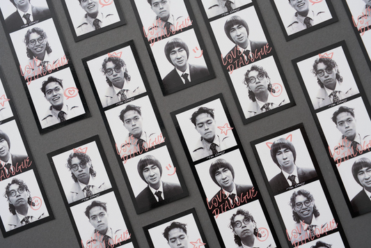 椅子樂團《愛的對白》照片小卡（三款一組）